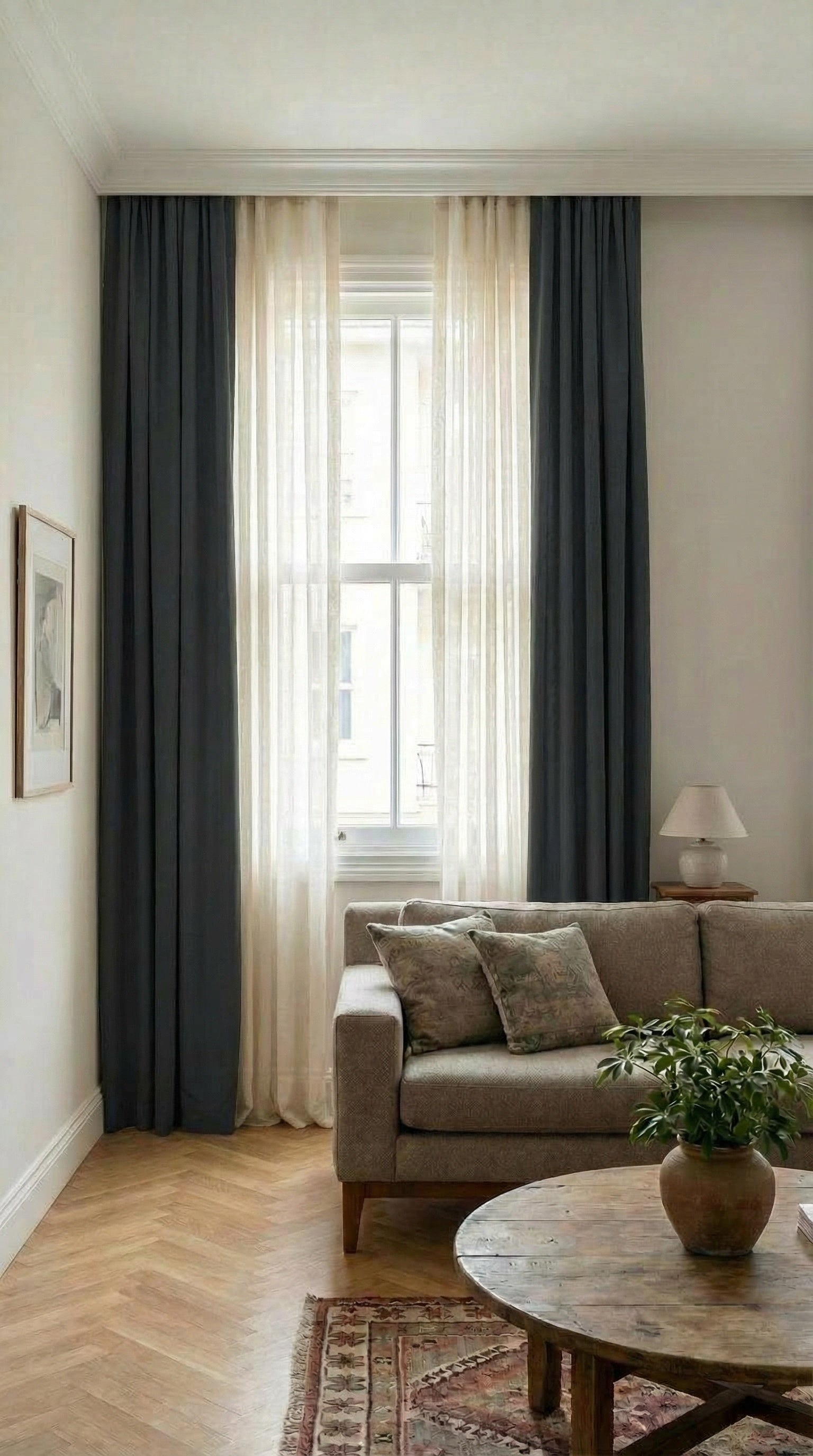 633
